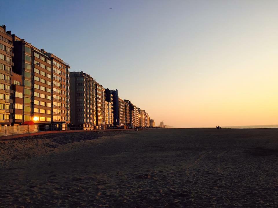 Appartement Met Prachtig Zicht Op Zee Οστένδη Εξωτερικό φωτογραφία